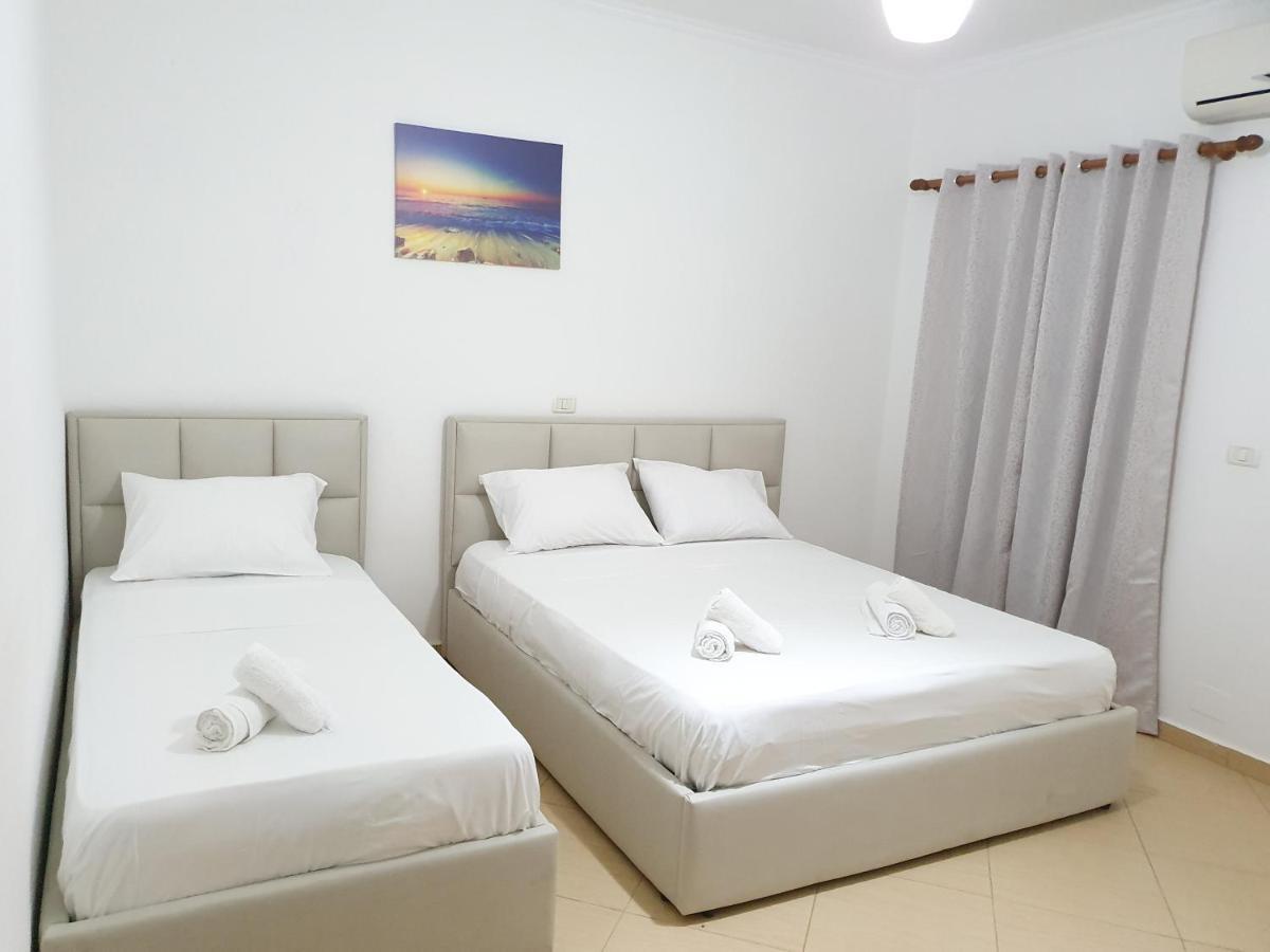 Soare Hotel Ксамил Екстериор снимка