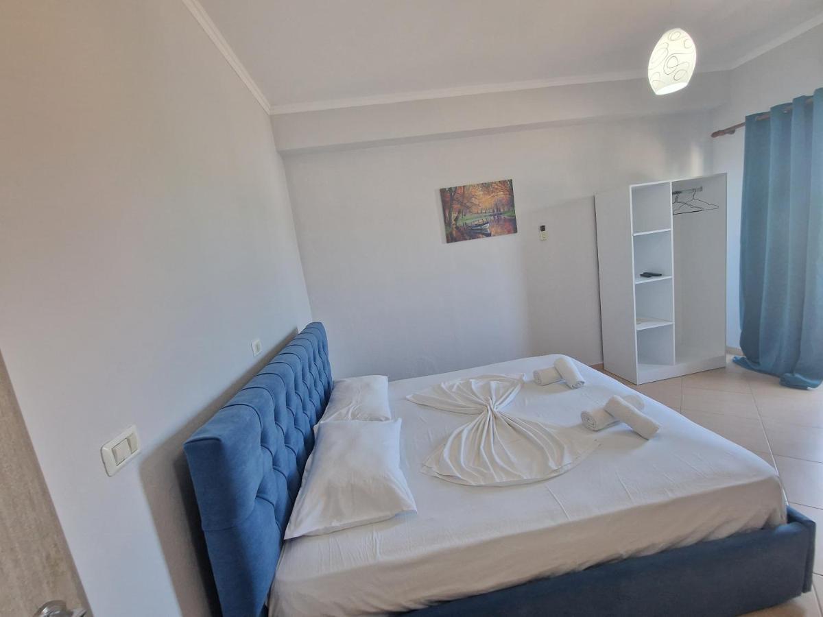 Soare Hotel Ксамил Екстериор снимка